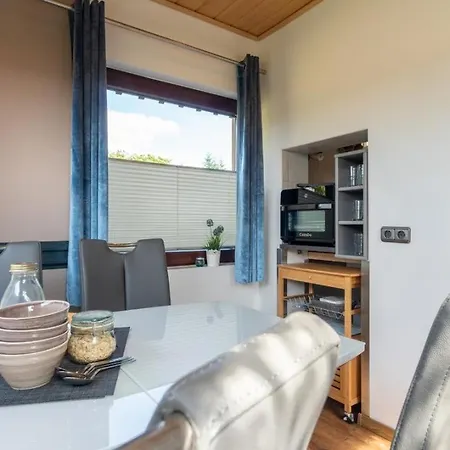 Haus Schwanensee, Wohnung 1 Apartman *
