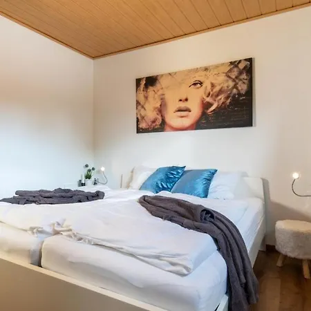 Apartman Haus Schwanensee, Wohnung 1 Bosau