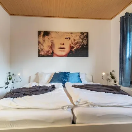 Haus Schwanensee, Wohnung 1 * Bosau